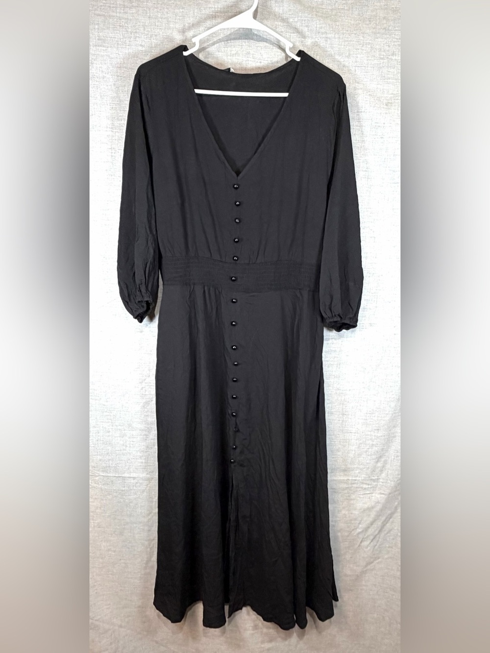 BloomChic Black Long Sleeve V-Neck Button-Front Dress